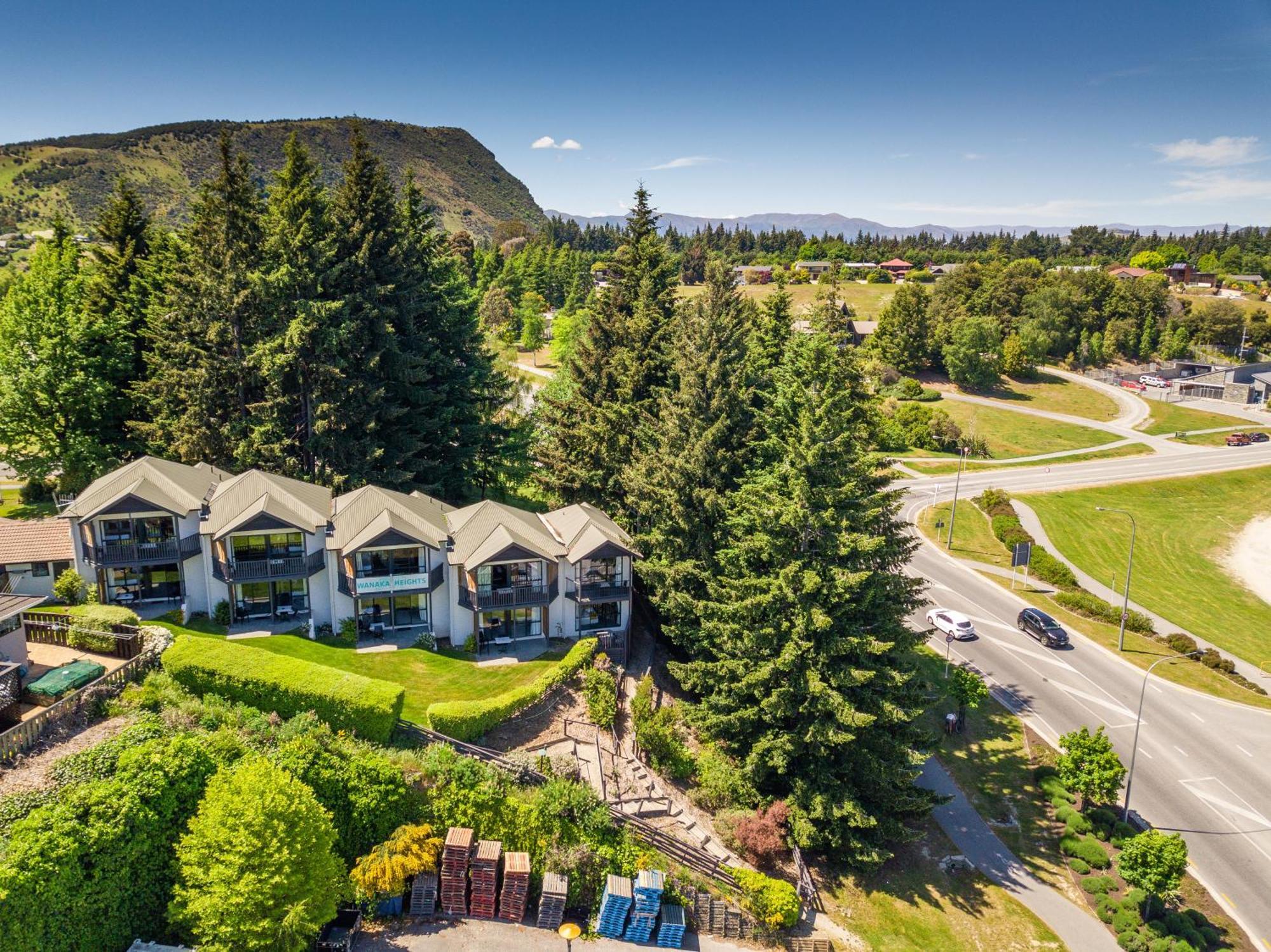 Ride Base Wanaka Apartments المظهر الخارجي الصورة